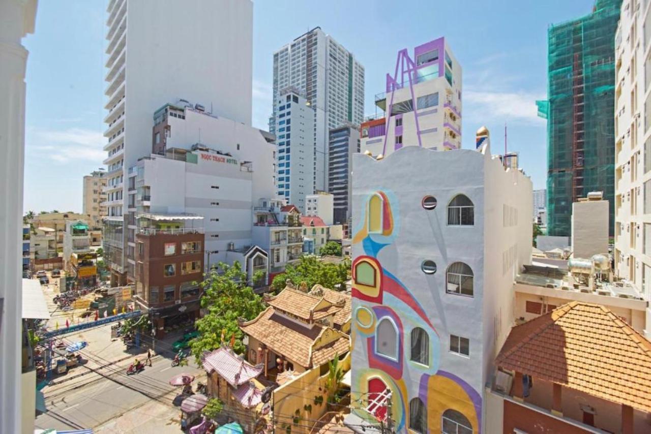 Aladin Hotel Nha Trang Luaran gambar
